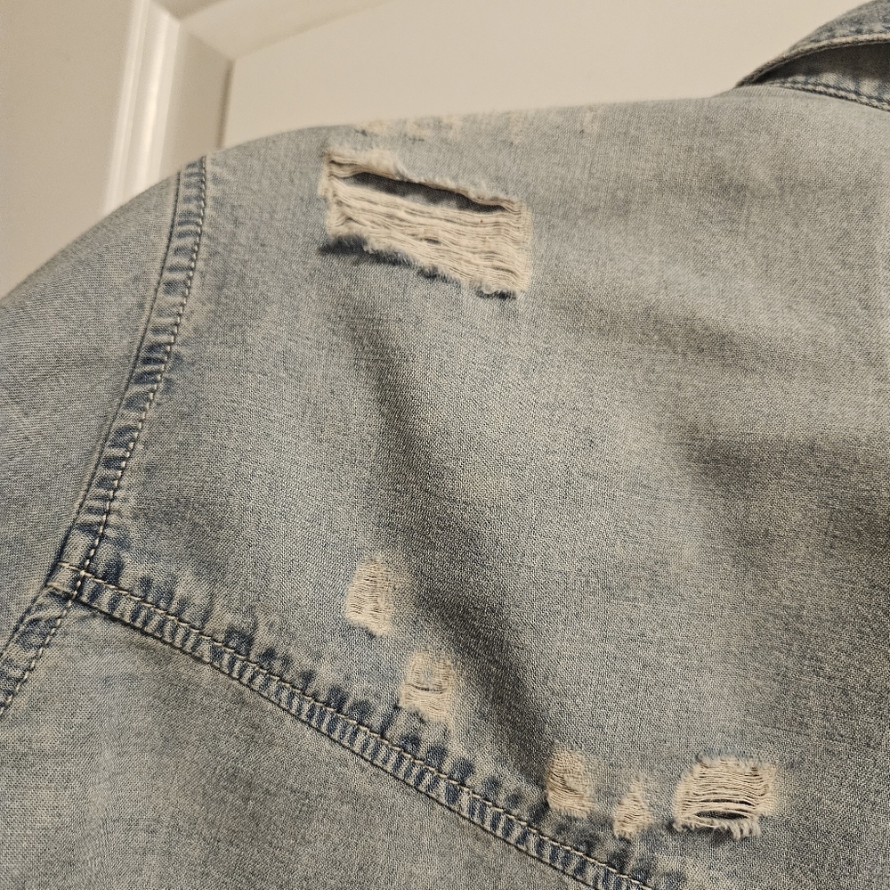 Express Blue Boyfriend Button Down - Size Small. … - image 6